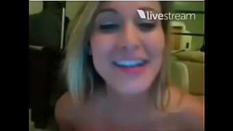 Andressa Urach'S Steamy Webcam Performance For Her Fans