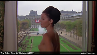 Le Moment Intime De Marie-France Pisier Et Susan Sarandon Capturé Devant La Caméra