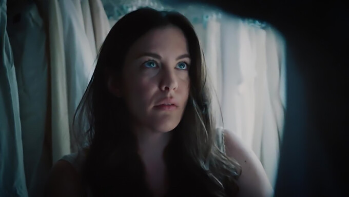 Το βρεγμένο μουνί του Liv Tyler στο The Leftovers